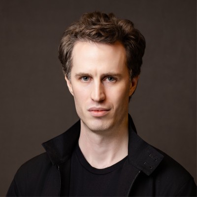 Jin Hee Lee, Bryan Becker