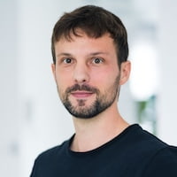 Manuel Schroeder